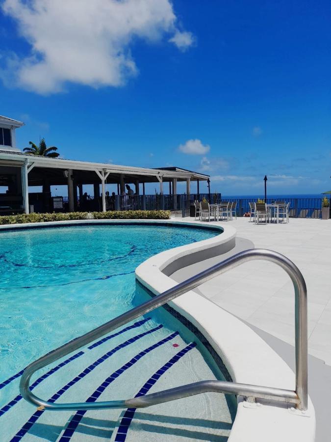 Trade Winds Hotel Dickenson Bay Exteriér fotografie