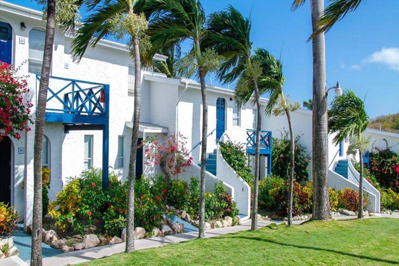 Trade Winds Hotel Dickenson Bay Exteriér fotografie